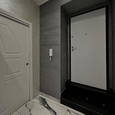 Naomi Luxury Home 卡塔尼亚 外观 照片